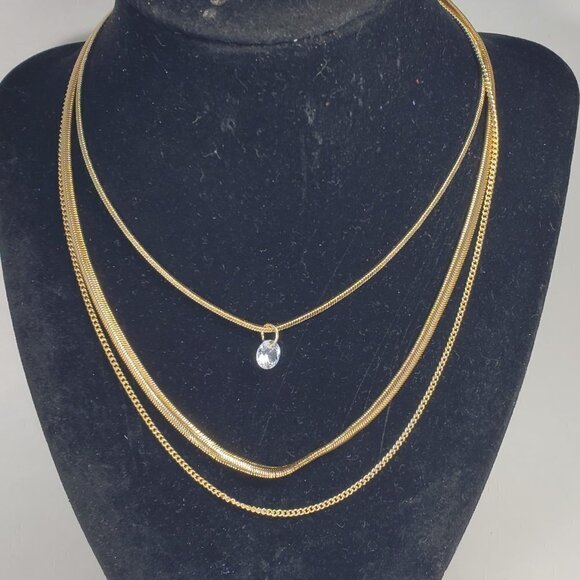 Women's Stunning Layered Gold tone Necklace - Sparkling Cubic Zirconia Crystal - Picture 4 of 5